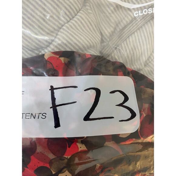 Susan Graver red quarter sleeve geometric blouse gathered career professional M - Picture 9 of 9